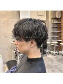 刈り上げ 波巻きパーマ