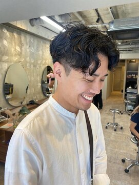 ベンジー 名駅店(benji) 【benji】センターパート×スパイラルパーマ◎美容室