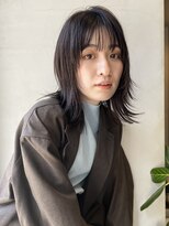 パークレーン アイス イヴェン(park lane ICI yeven)&nbsp;ミディアムレイヤー顔まわりレイヤー外はね簡単スタイリングYUKI