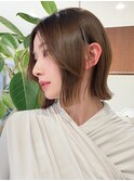 黒髪　ボブルフ　ネビージュ　小顔　ワンレン　スペインカール