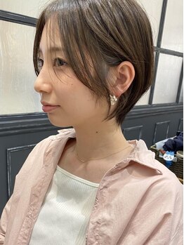 アールティー イオンモール高知(RT)の写真/【高知/イオンモール内】骨格や癖などを見極めた似合わせ、トレンド小顔カットはお任せください！