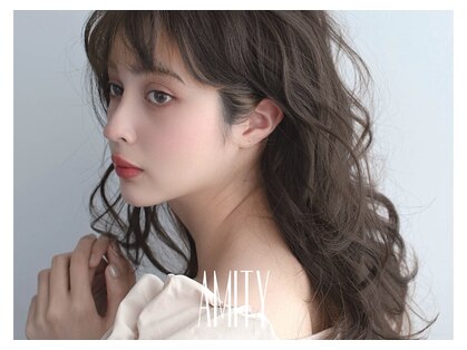 アミティ(AMITY)の写真
