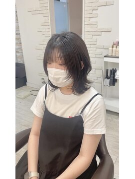 クレア(CREA) 20代30代透明感カラー×ハッシュカットレイヤースタイル