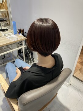 ネオリーブウリ 二子玉川店(Neolive uri) イメチェンホワイトブロンド外ハネボブ美髪ワイドバング