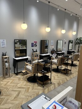 ピュア 合志店の写真/合志で叶う♪プチプラなのに高品質！落ち着き清潔な店内で心癒される美を！◎