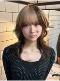 19005_金髪黒髪ワンレンハッシュカットヨシンモリルーツカラー