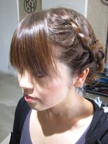 ルーフ(ROOH)&nbsp;編みこみアレンジ