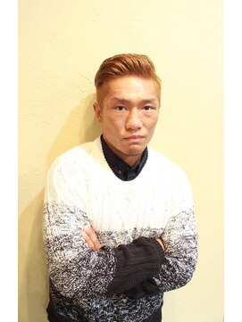 コジック ヘアアンドアイ(Cogic hair & eye) スキンフェードツーハイトーンカジュアルブロックスタイル