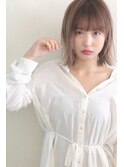『D’na』外ハネ切りっぱなしボブ
