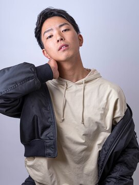 ニーイチイチ(211) 似合わせカットイメチェンアップバングショートアッシュブラック