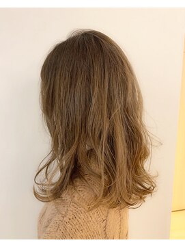 ウノプリール 茶屋町店(unopulir) シナモンベージュ