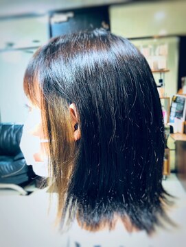 キャン 温品店(CAN) 【CAN】インナーカラー×外ハネボブ