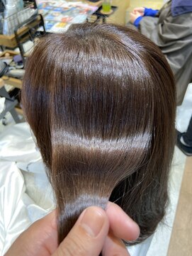 オリジンズ ヘアー(Origins hair) ショコラアッシュ×艶髪☆ダメージ集中補修トリートメント[30代]