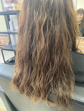 ハピネス(Happiness) スパイラルパーマ