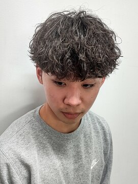 ルックグッドストア(LOOK GOOD STORE) サイドパート韓国センターパートツイストスパイラルマッシュ２