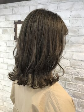 クロエバイラヴィズム 小針西店(CLOE by LUVISM) オリーブアッシュ★