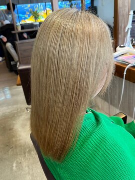 ラ メール ヘア デザイン(La mer HAIR DESIGN) ホワイティーベージュ