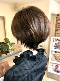 ショートボブ　アッシュグレー