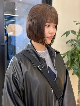 スニュウ(snuw) ケアカラー透明感カラーオリーブベージュボブ