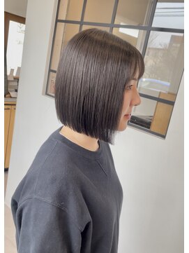 アルブル ヘアー デザイン(arbre hair design) 切りっぱなしボブスタイル