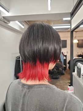 アドラ(ADLLA) ウルフインナーレッド