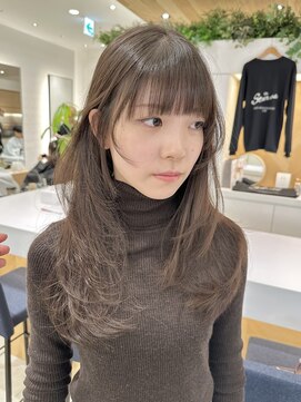 ステアケース 武蔵小杉店(stair:case) 大人かわいいフェイスレイヤーカット内巻きワンカール