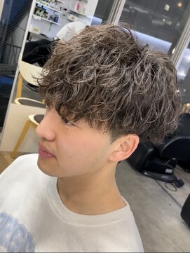 フィフス(fifth) 原宿ツイストスパイラルパーマメンズカットラウンドマッシュ30代