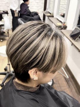 アンダーバーホワイト 広島 本通店(_WHITE) 広島バレイヤージュ