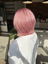 チップタップ 保谷店(tip top) ピンクカラー×レイヤーボブ