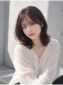 くびれミディアムレイヤー×外ハネ/20代30代40代丸顔面長池袋
