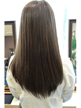 ドアーズ(Door's) 【Door's 伏見】うるツヤ☆外国人風アッシュグレージュ