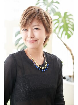 カノープス ヘアアンドメイクアップ(Canopus hair&make up) ナチュラルショート[ルミエールジンジャー/ミルクチョコレート]