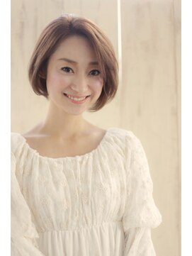 アオイ(AOI by A.Design) 【A.Design 都立大学】　ふんわりショートボブ
