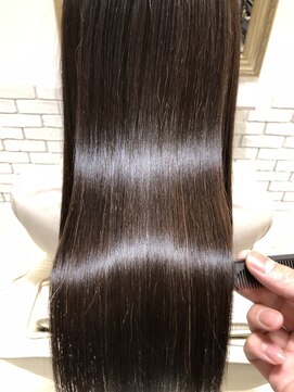 リステート(R-est-aer-T) ブリックブラウン&髪質改善トリートメント