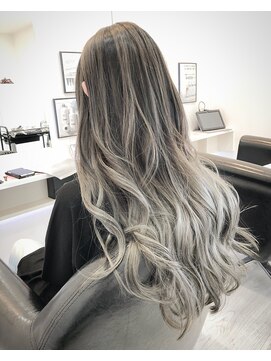 レディ(Ready) シルバーバレイヤージュ