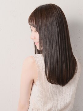 ニーフ 恵比寿(neaf) イメチェン　ホワイトブロンド　外ハネボブ 美髪　ワイドバング