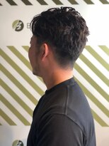 バーバーバー アカバネ(BARBER-BAR AKABANE)&nbsp;大人の刈り上げスタイル【BARBER-BAR】