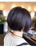 前下がりショートボブ