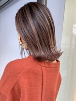 アイティーバイアルバム 下北沢店(IT by ALBUM)&nbsp;バレイヤージュ_外ハネボブセクションカラー_ba364364