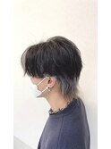センターパートウルフ