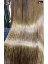 エルパライソ 鯖江店(Elparaiso)&nbsp;鯖江/髪質改善/艶髪ロング/韓国風/ラテカラー/ピンクベージュ