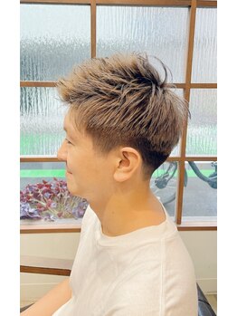 クレーブ(C.R.A.B)の写真/高いカット技術で、お客様からも絶大な支持◎再現性の高さで、朝のスタイリングも簡単♪
