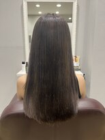 ポルク (Polku)&nbsp;暗めのアッシュ系ツヤカラー