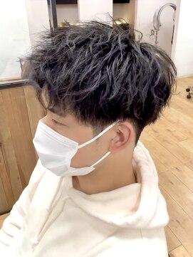 デプト(DEPT.) メンズパーマメンズサロンツイストスパイラルパーマメンズカット