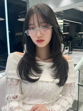 レディアル 渋谷(REDEAL) 韓国ヘア/ブリーチ/暖色カラー/ワンホン【レイヤー/渋谷】