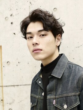 メンズヘアトーキョー(MEN'S HAIR TOKYO) サイドパート/スパイラルパーマ/黒髪