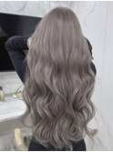 ロング シルバーグレージュ ハイトーン ブリーチ 透明感カラー