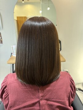 ソア(soar) ミディアムボブ