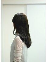 髪と生活美容室 大分本店&nbsp;ロングヘアに寒色カラー