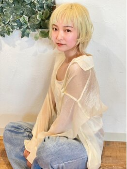 ヘアーズギャラリードアーズ(HAIR'S GALLERY DOORS)の写真/人気の秘密は、丁寧なカウンセリングと再現性の高さ。あなたの魅力を引き出すカット技術をお試しください♪
